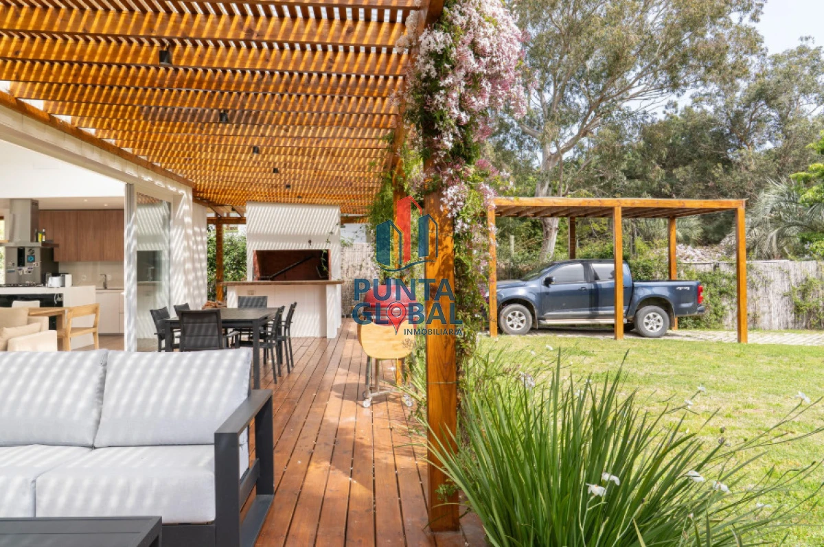 Casa ID.481 - Hermosa casa en Rincón del Indio