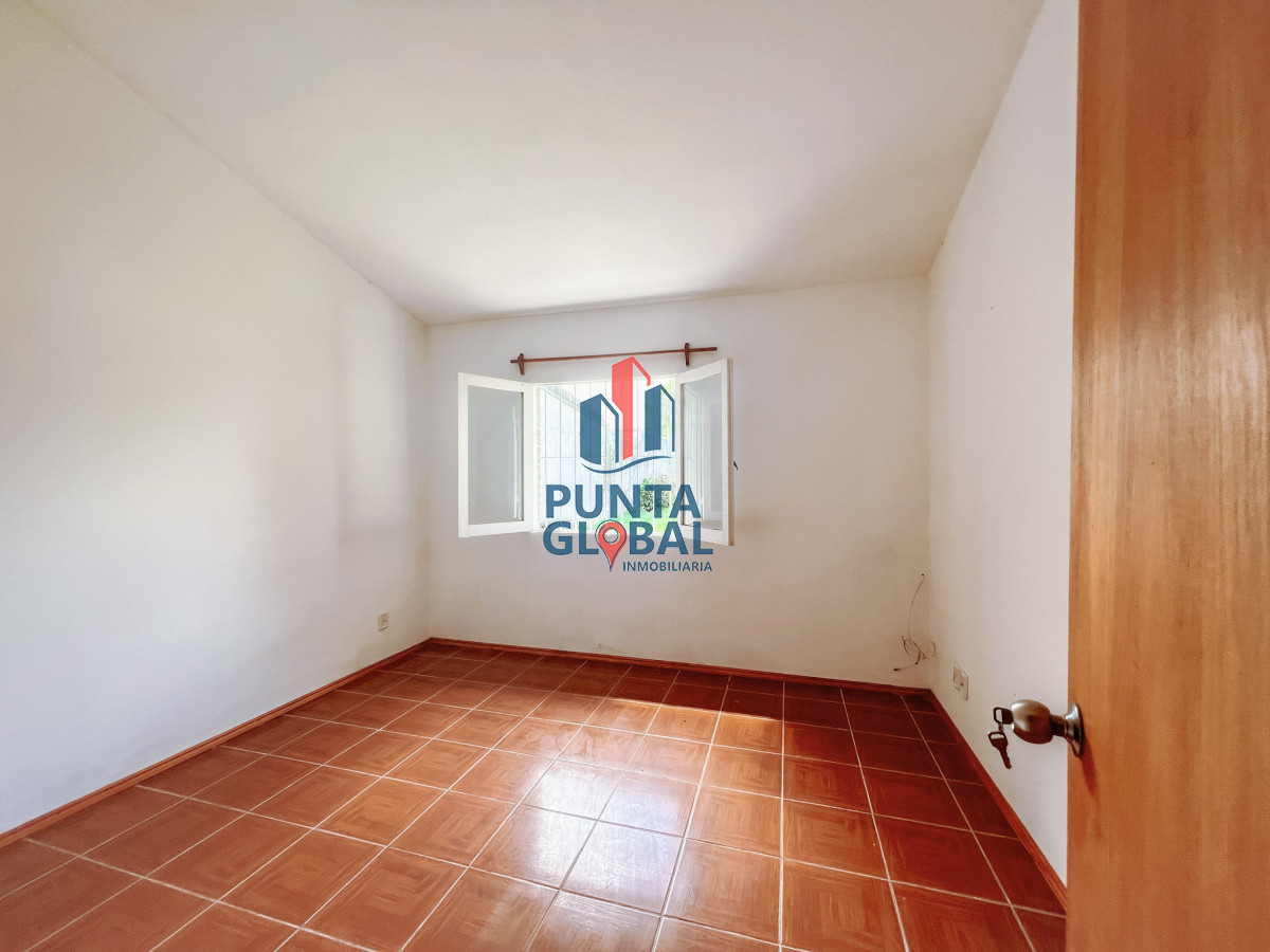 Casa ID.15 - Casas en Venta excelente ubicación para negocio o habitación