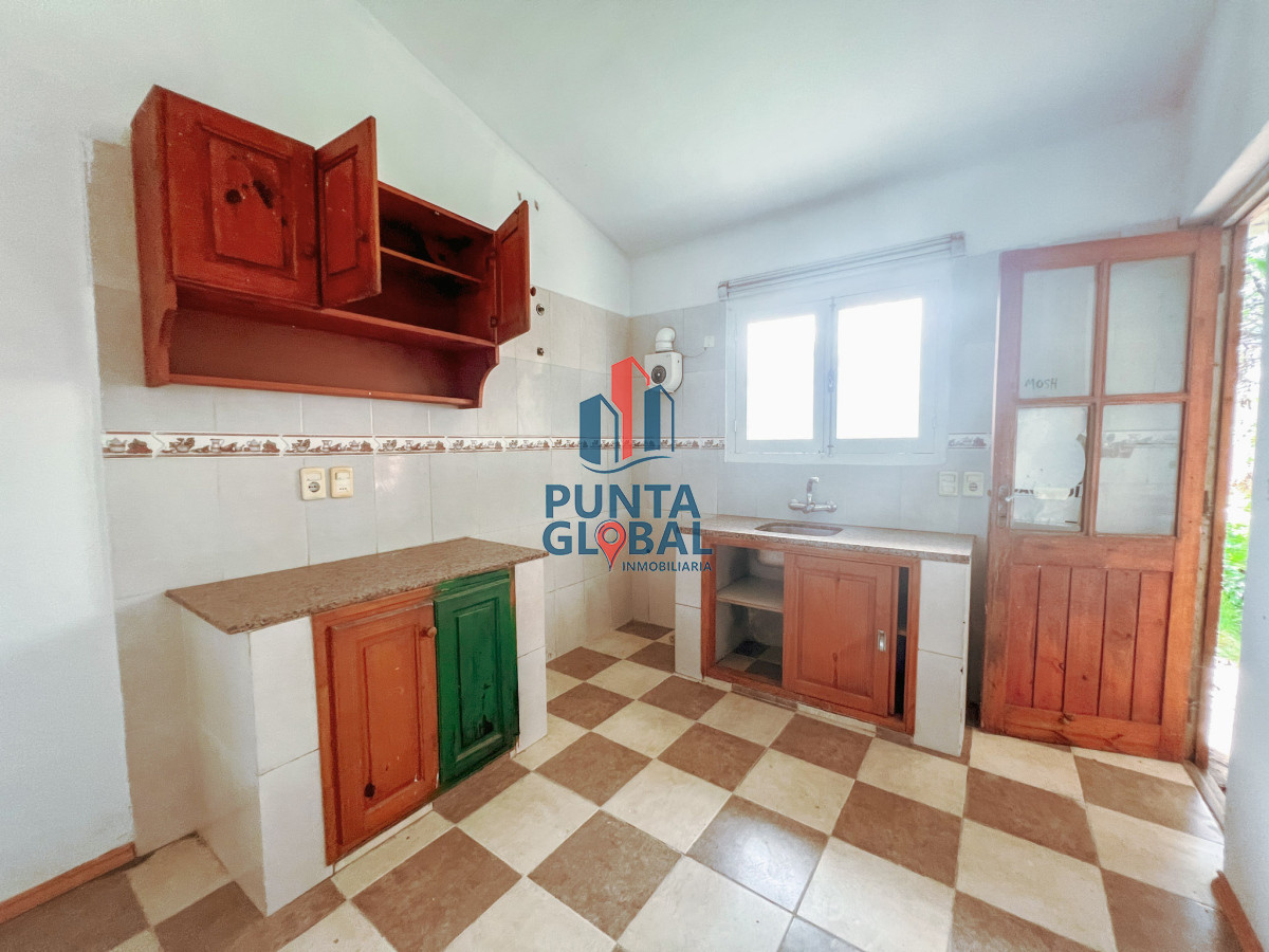 Casa ID.15 - Casas en Venta excelente ubicación para negocio o habitación