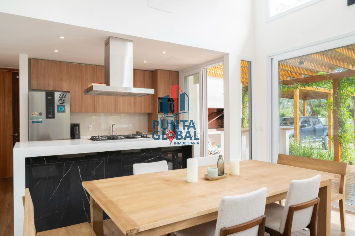 Casa ID.481 - Hermosa casa en Rincón del Indio