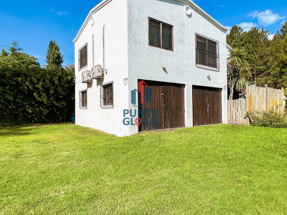 Local Comercial ID.16 - Venta de Local y amplio terreno excelente para negocio