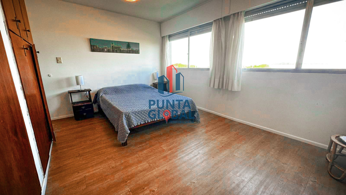 Apartamento ID.72 - Venta Apartamento 4 Dormitorios Punta del Este