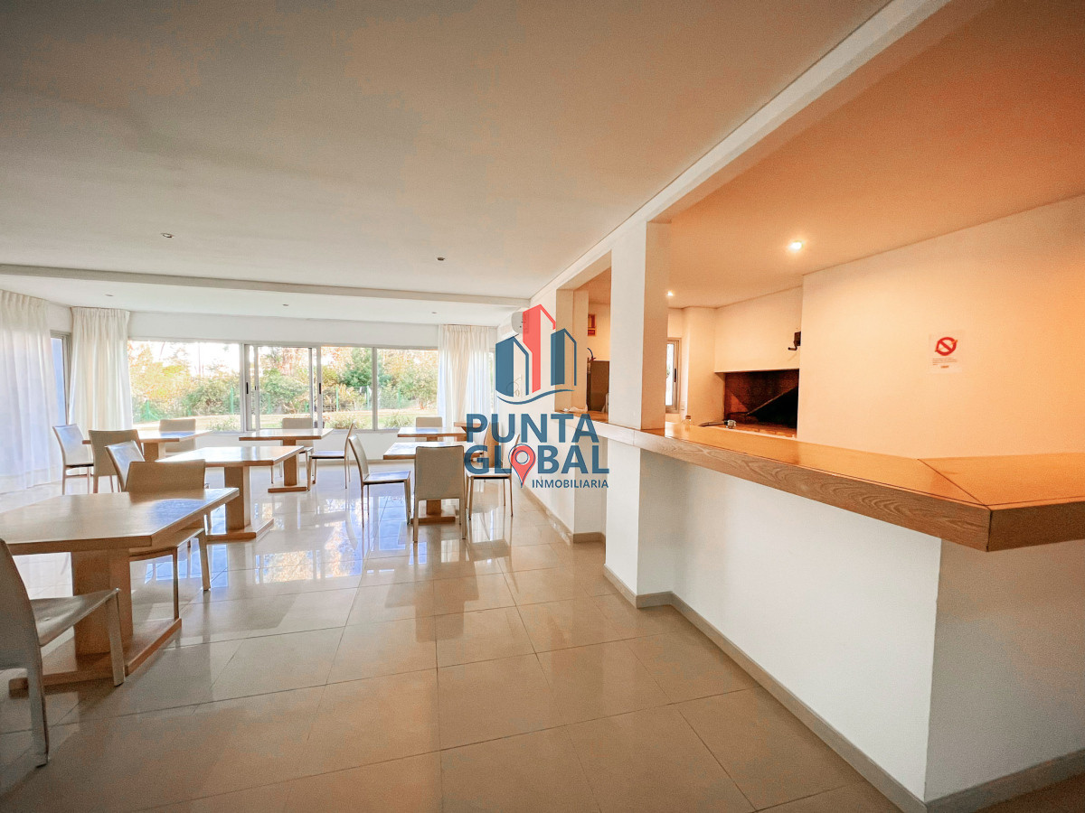 Apartamento ID.144 - Venta Apartamento 2 Dormitorios Punta del Este