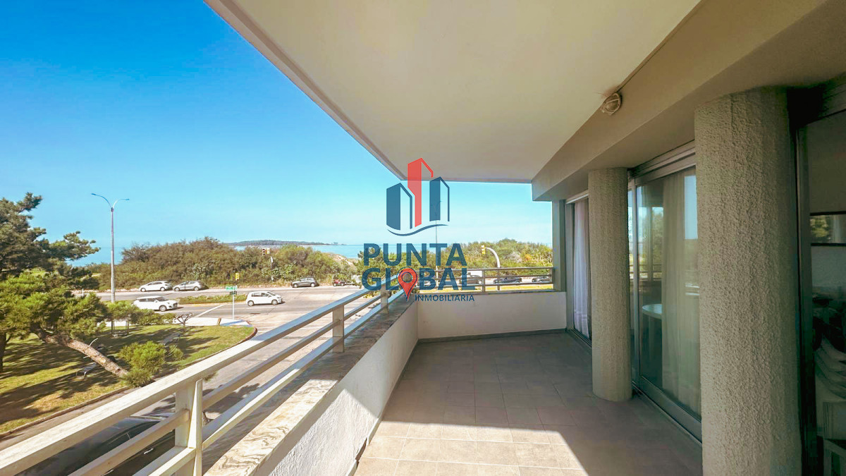 Apartamento ID.72 - Venta Apartamento 4 Dormitorios Punta del Este