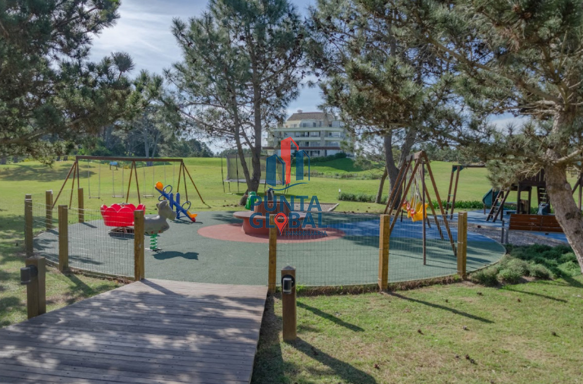 Apartamento ID.155 - Venta Apartamento 2 Dormitorios Punta del Este
