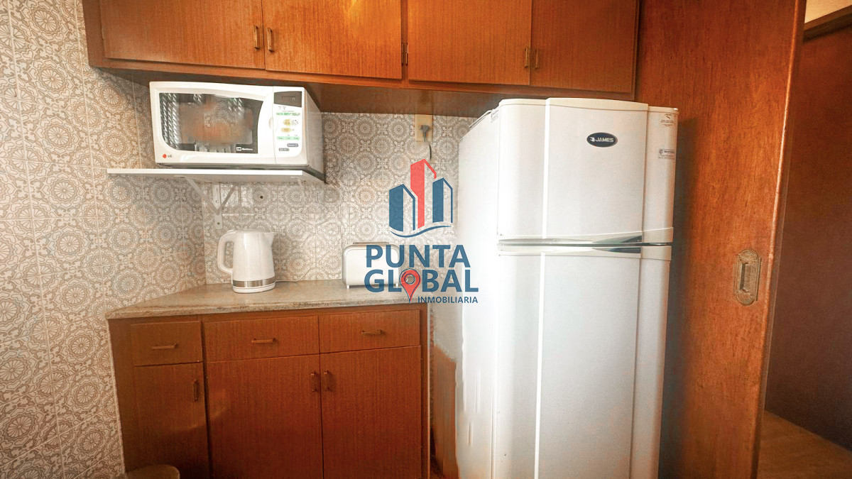 Apartamento ID.72 - Venta Apartamento 4 Dormitorios Punta del Este