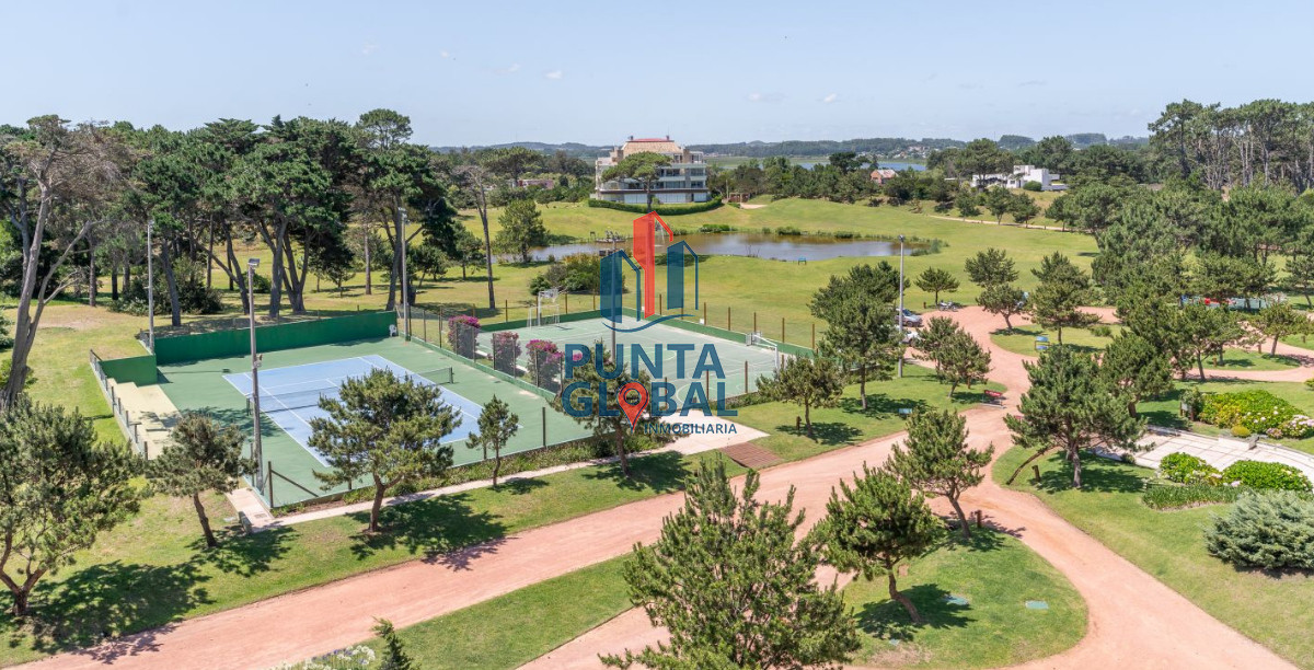 Apartamento ID.155 - Venta Apartamento 2 Dormitorios Punta del Este