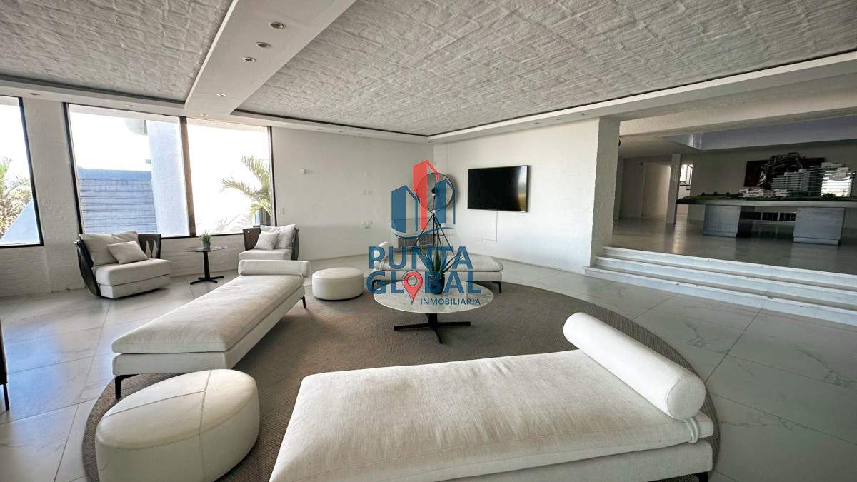 Apartamento ID.153 - Venta Apartamento 2 Dormitorios Punta del Este
