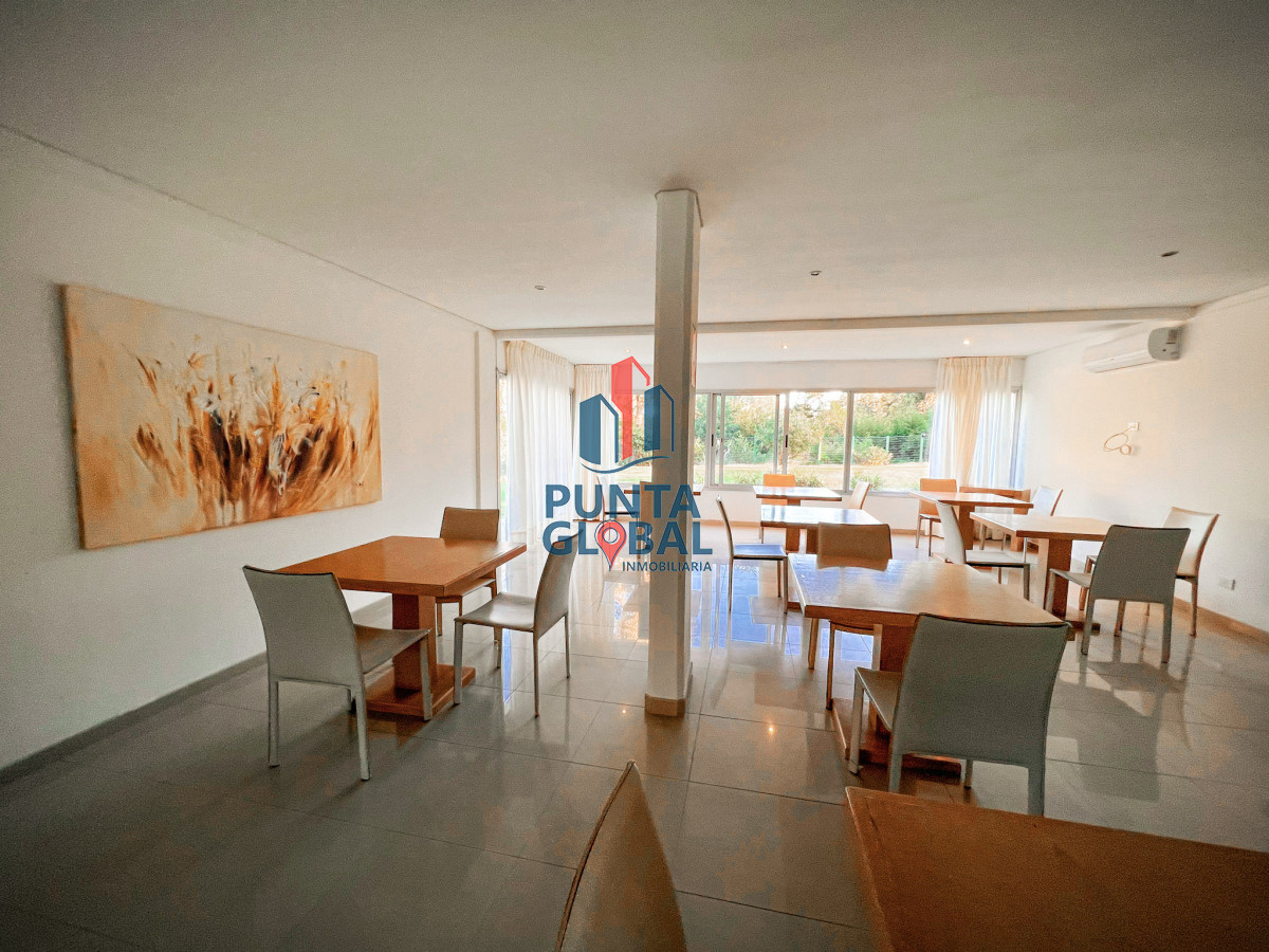 Apartamento ID.144 - Venta Apartamento 2 Dormitorios Punta del Este