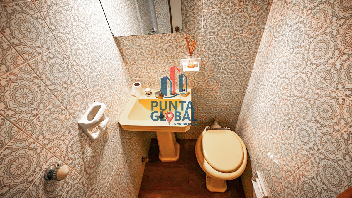 Apartamento ID.72 - Venta Apartamento 4 Dormitorios Punta del Este