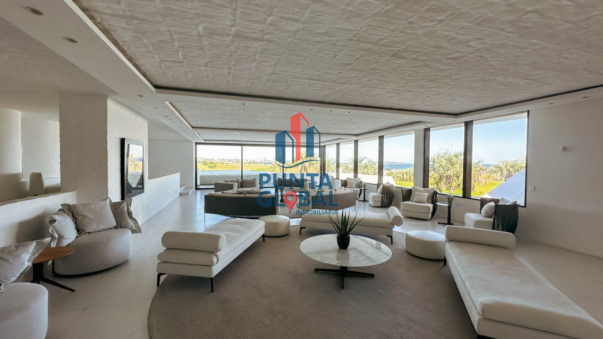 Apartamento ID.153 - Venta Apartamento 2 Dormitorios Punta del Este