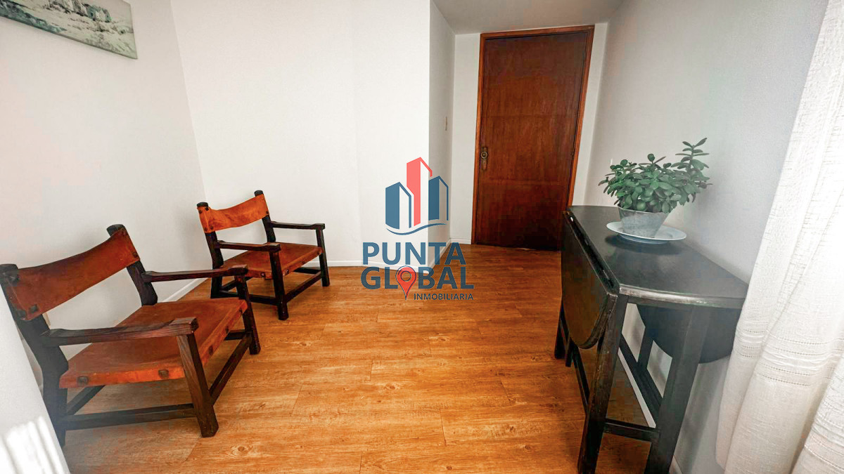 Apartamento ID.72 - Venta Apartamento 4 Dormitorios Punta del Este
