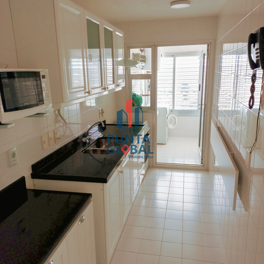 Apartamento ID.44 - Alquiler de Verano 2 Dormitorios a pasos de la playa
