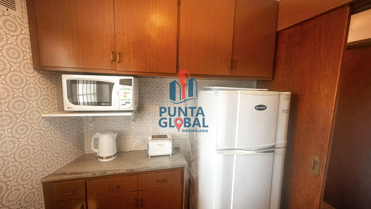 Apartamento ID.72 - Venta Apartamento 4 Dormitorios Punta del Este