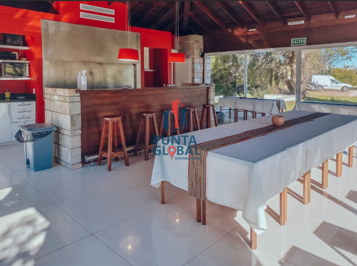 Apartamento ID.155 - Venta Apartamento 2 Dormitorios Punta del Este