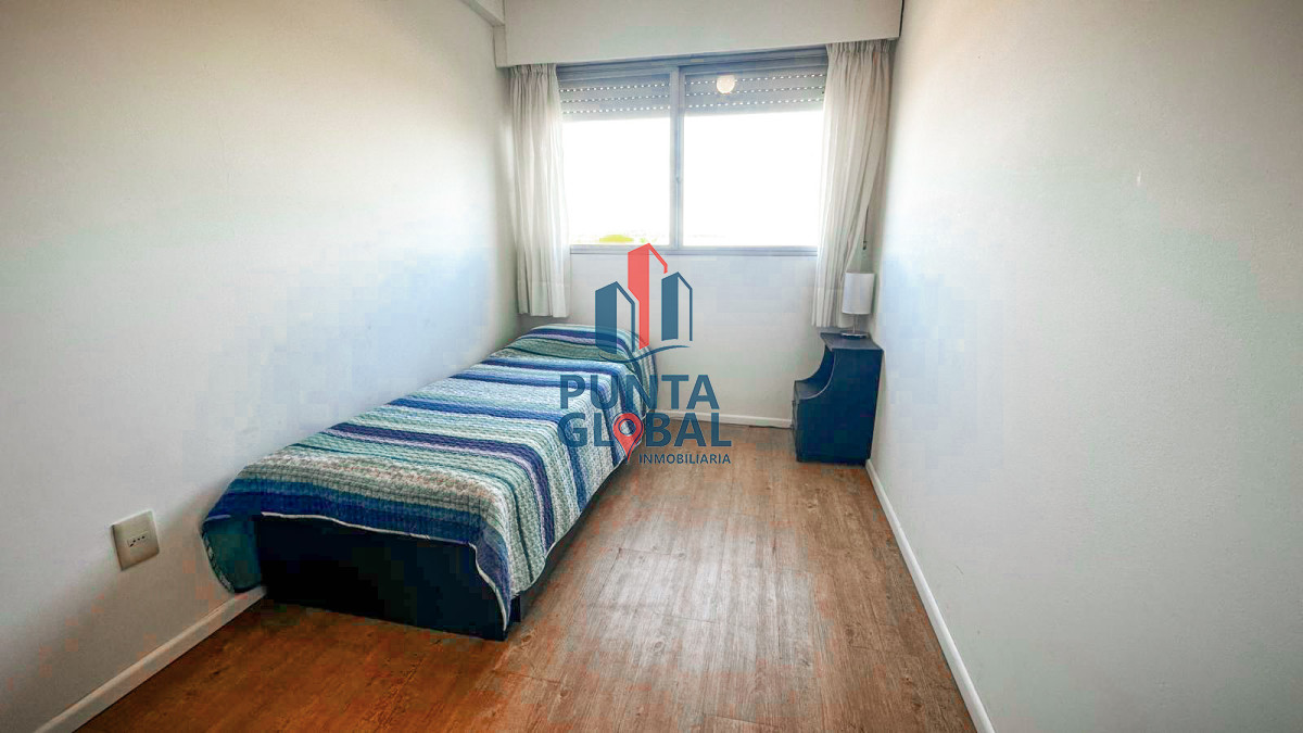 Apartamento ID.72 - Venta Apartamento 4 Dormitorios Punta del Este