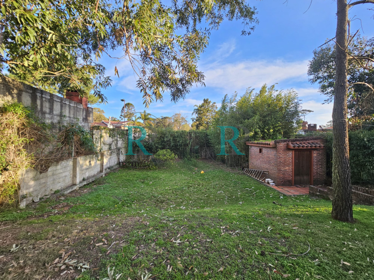 Casa ID.2940 - Casa en venta - Playa Mansa, Parada 19 | California Park