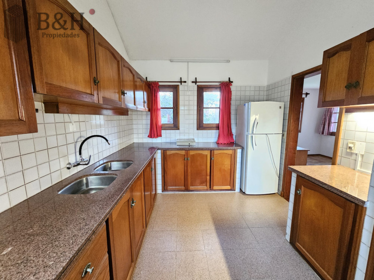 Casa ID.8034 - Casa en venta - Playa Mansa, Parada 19 | California Park