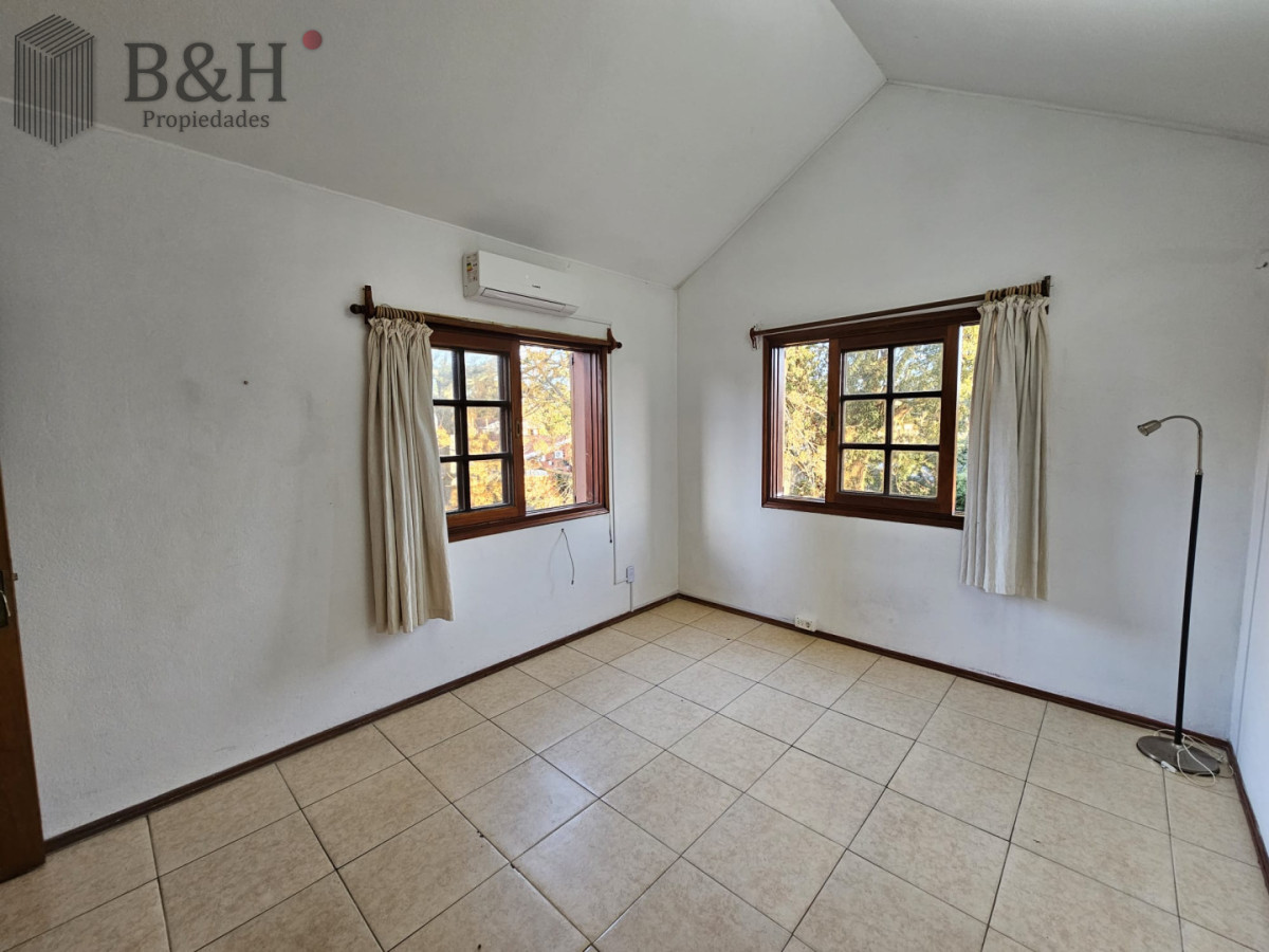 Casa ID.8034 - Casa en venta - Playa Mansa, Parada 19 | California Park
