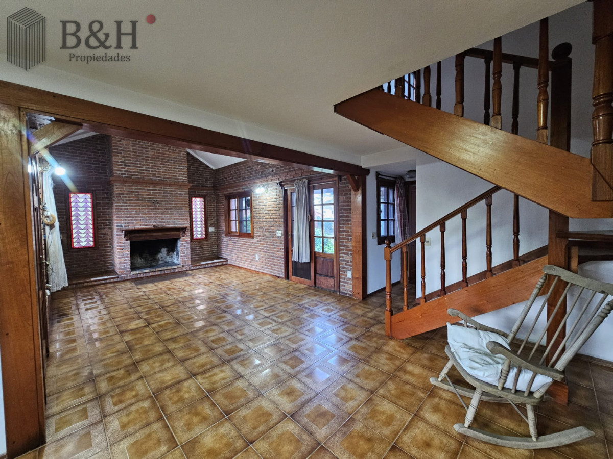 Casa ID.8034 - Casa en venta - Playa Mansa, Parada 19 | California Park
