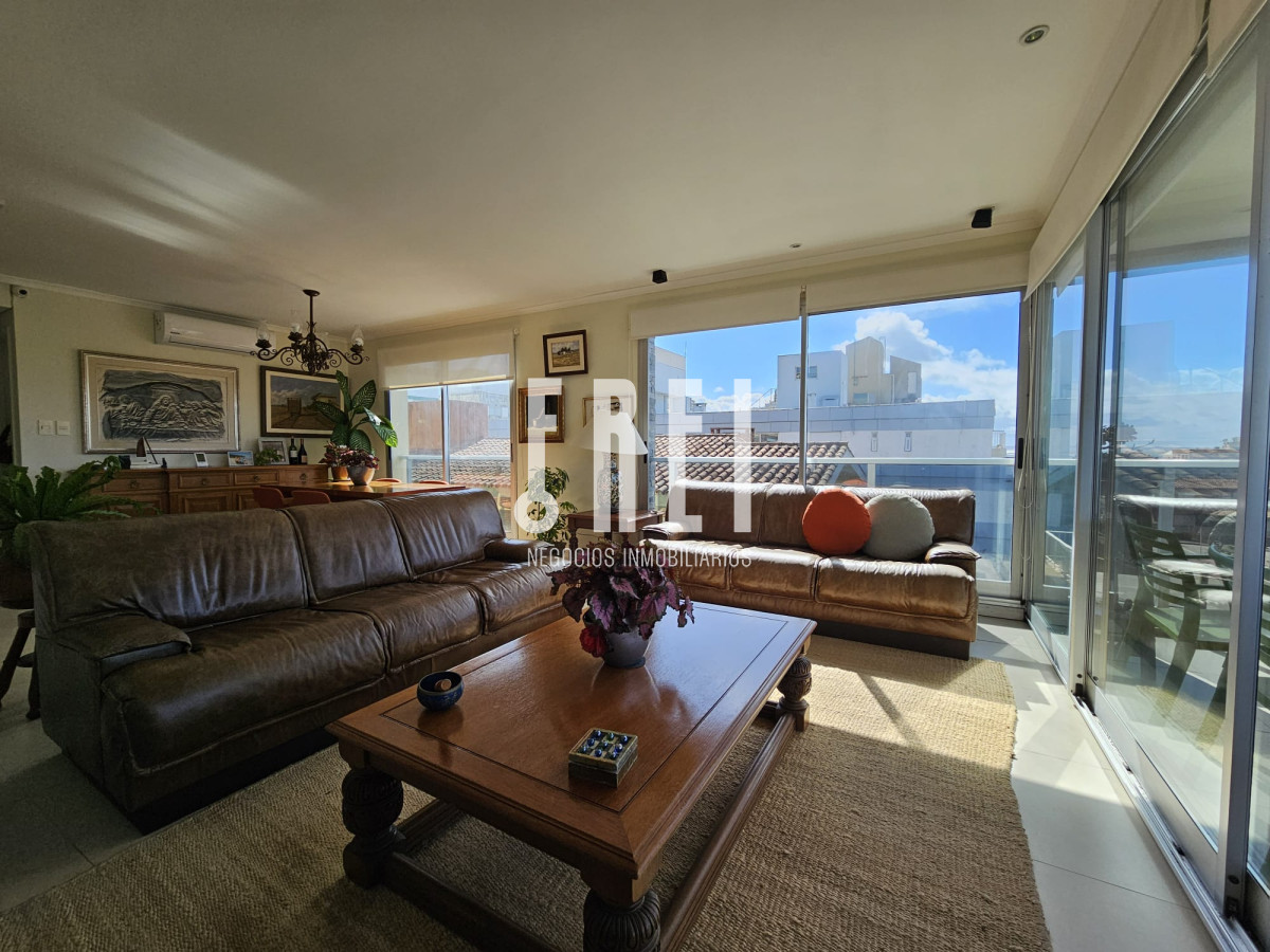 Apartamento ID.105 - APARTAMENTO EN VENTA - PENINSULA 
