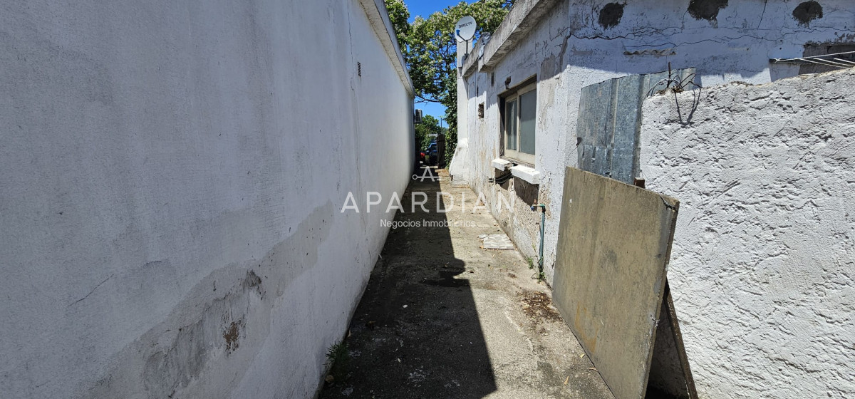 Casa ID.21096958 - CASA MAS DOS APARTAMENTOS EN VENTA CENTRO MALDONADO