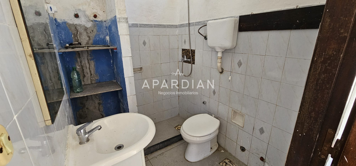 Casa ID.21096958 - CASA MAS DOS APARTAMENTOS EN VENTA CENTRO MALDONADO