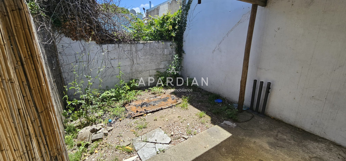 Casa ID.21096958 - CASA MAS DOS APARTAMENTOS EN VENTA CENTRO MALDONADO