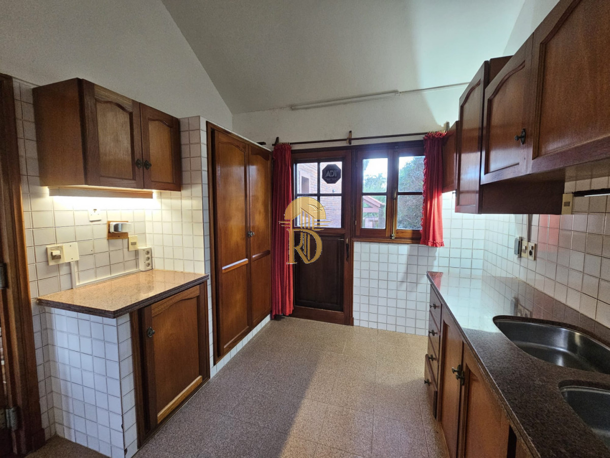 Casa en venta - Playa Mansa, Parada 19 | California Park -id-1030-7