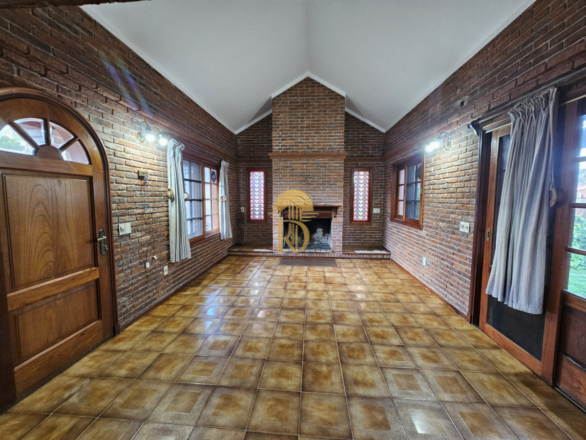 Casa en venta - Playa Mansa, Parada 19 | California Park -id-1030-1