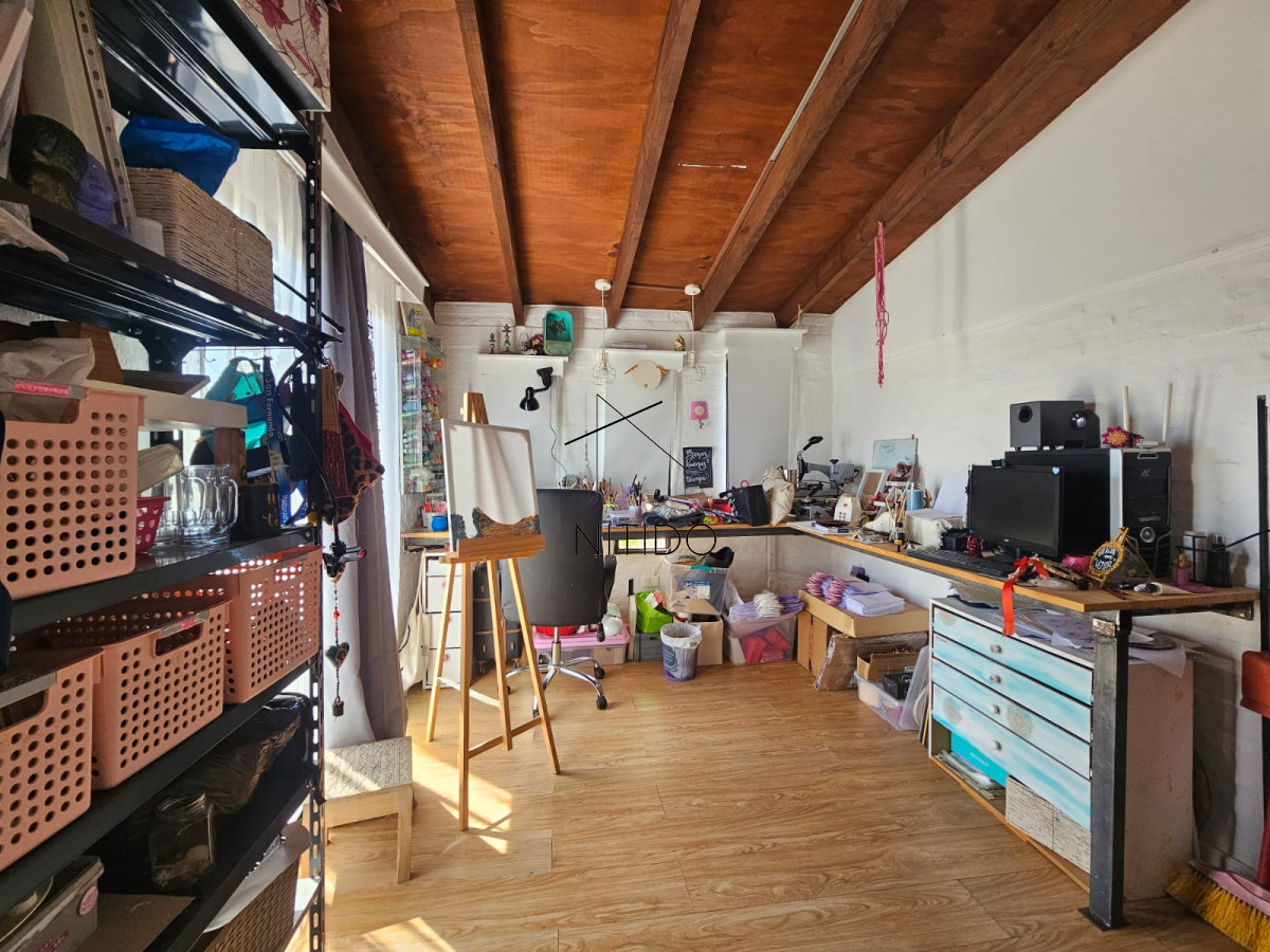 Casa ID.286 - CASA 5 DORMITORIOS EN LAUSANA 