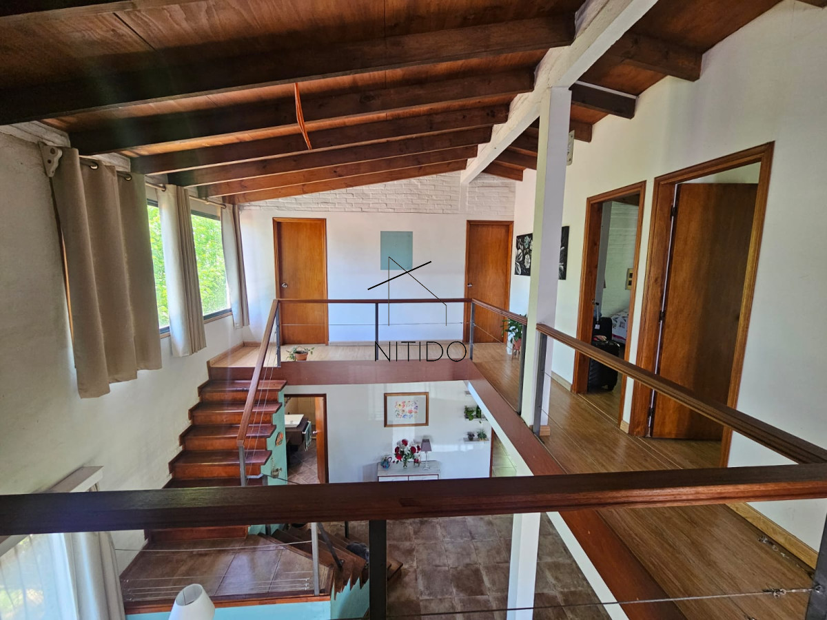 Casa ID.286 - CASA 5 DORMITORIOS EN LAUSANA 