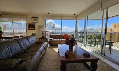 APARTAMENTO EN VENTA - PENINSULA