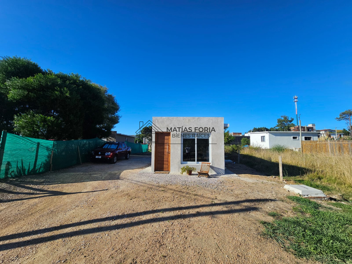 Casa ID.102 - CASA UN DORMITORIO EN VENTA 4H