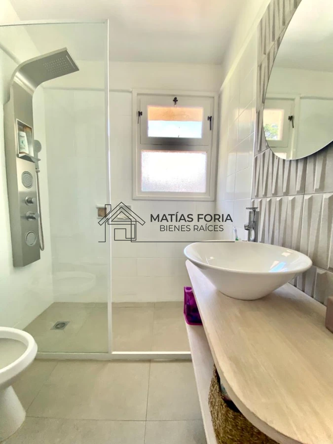 Casa ID.60 - Alquiler anual zona Roosevelt