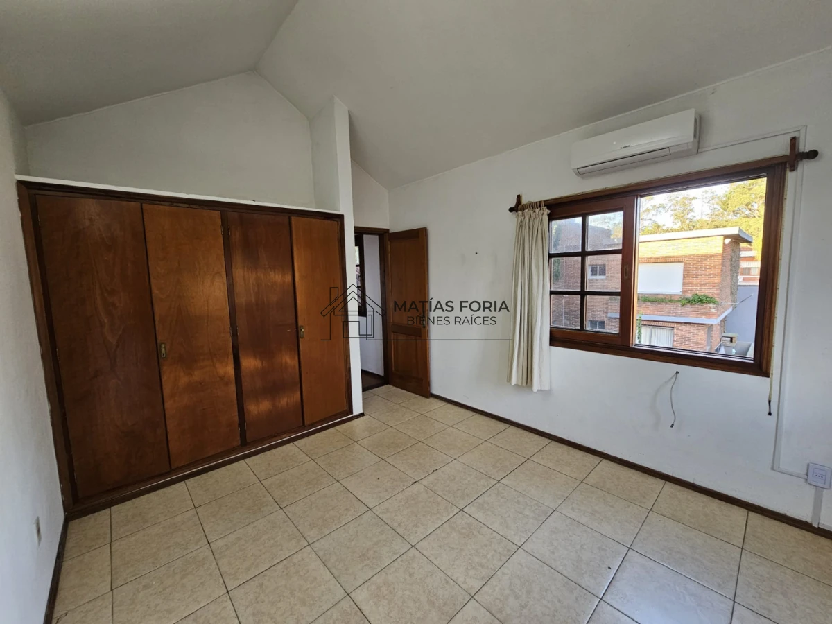 Casa ID.274 - Casa en venta - Playa Mansa, Parada 19 | California Park