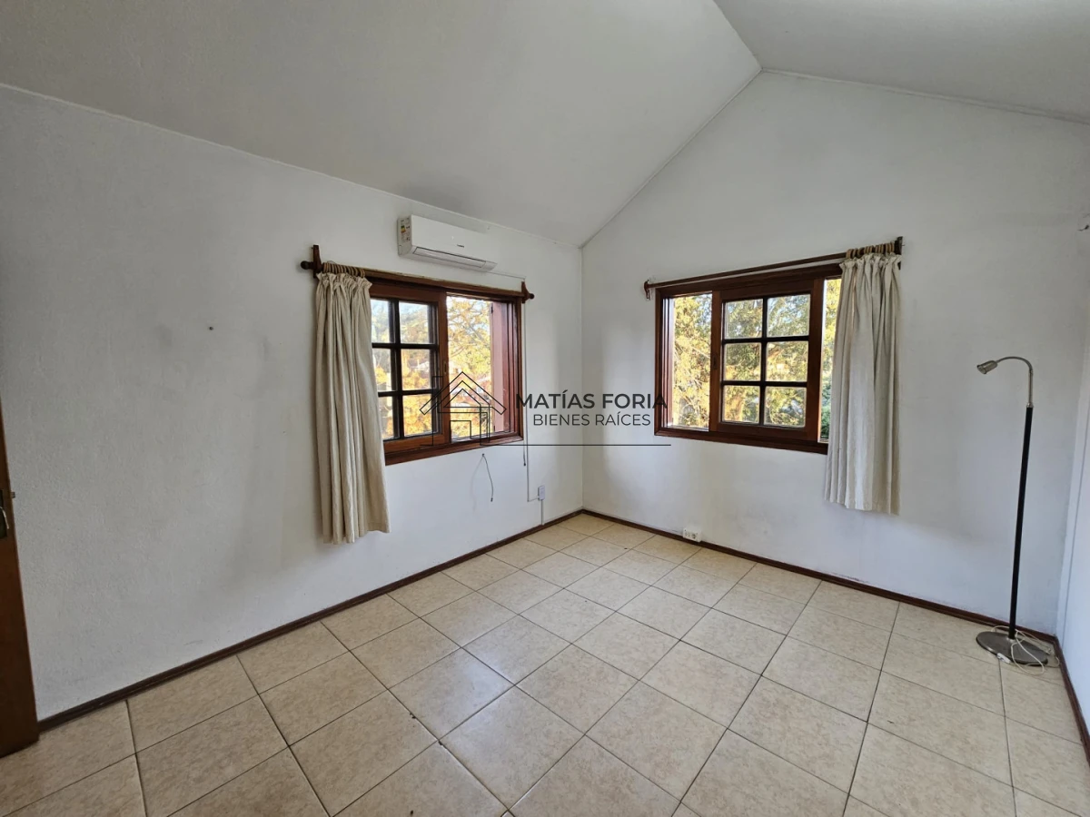 Casa ID.274 - Casa en venta - Playa Mansa, Parada 19 | California Park