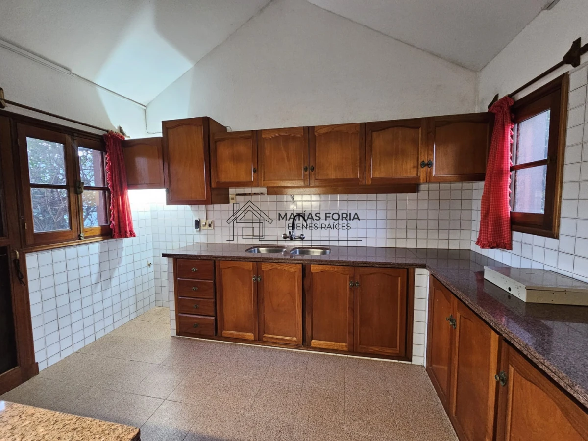 Casa ID.274 - Casa en venta - Playa Mansa, Parada 19 | California Park