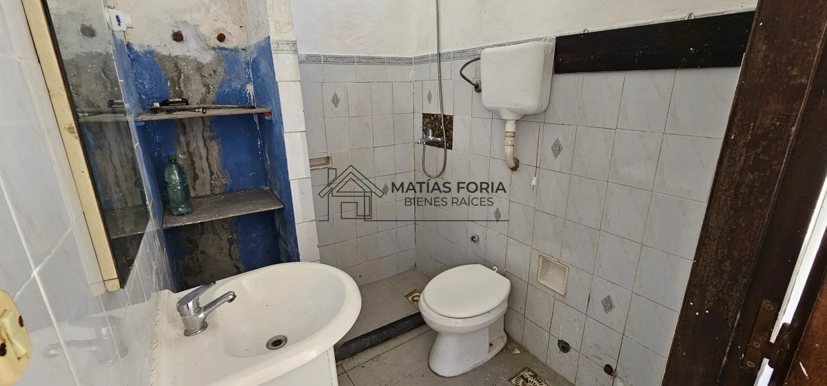 Casa ID.39 - CASA MAS DOS APARTAMENTOS EN VENTA CENTRO MALDONADO