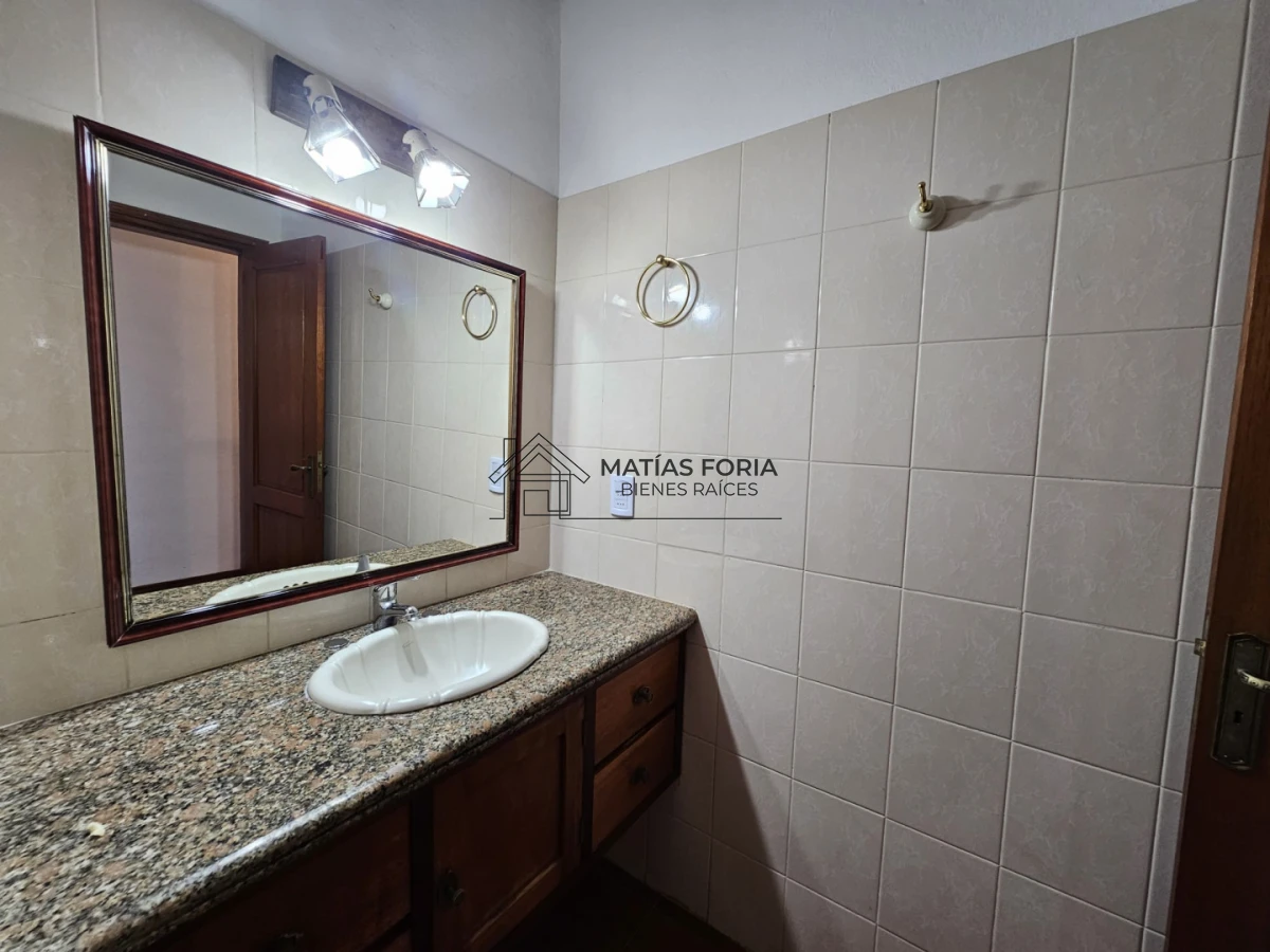 Casa ID.274 - Casa en venta - Playa Mansa, Parada 19 | California Park