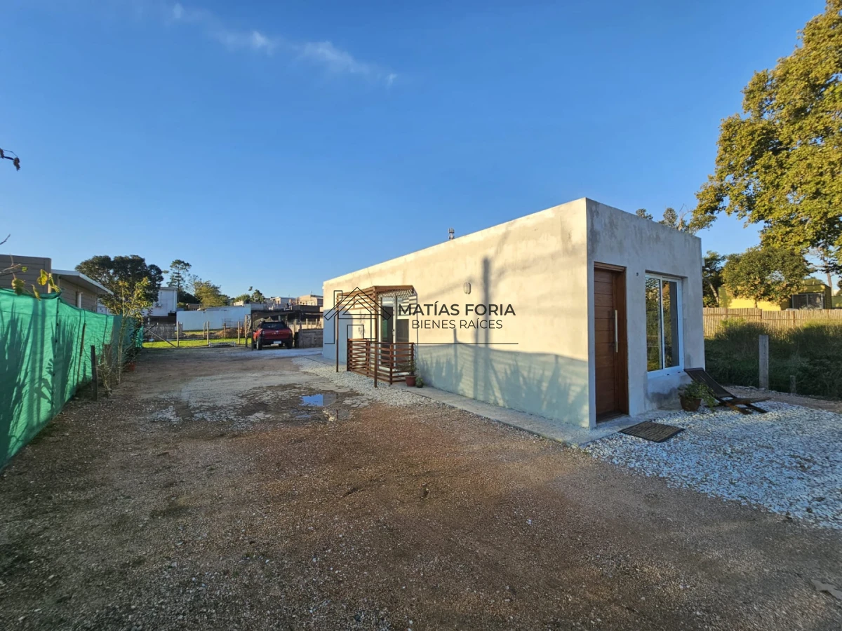 Casa ID.102 - CASA UN DORMITORIO EN VENTA 4H