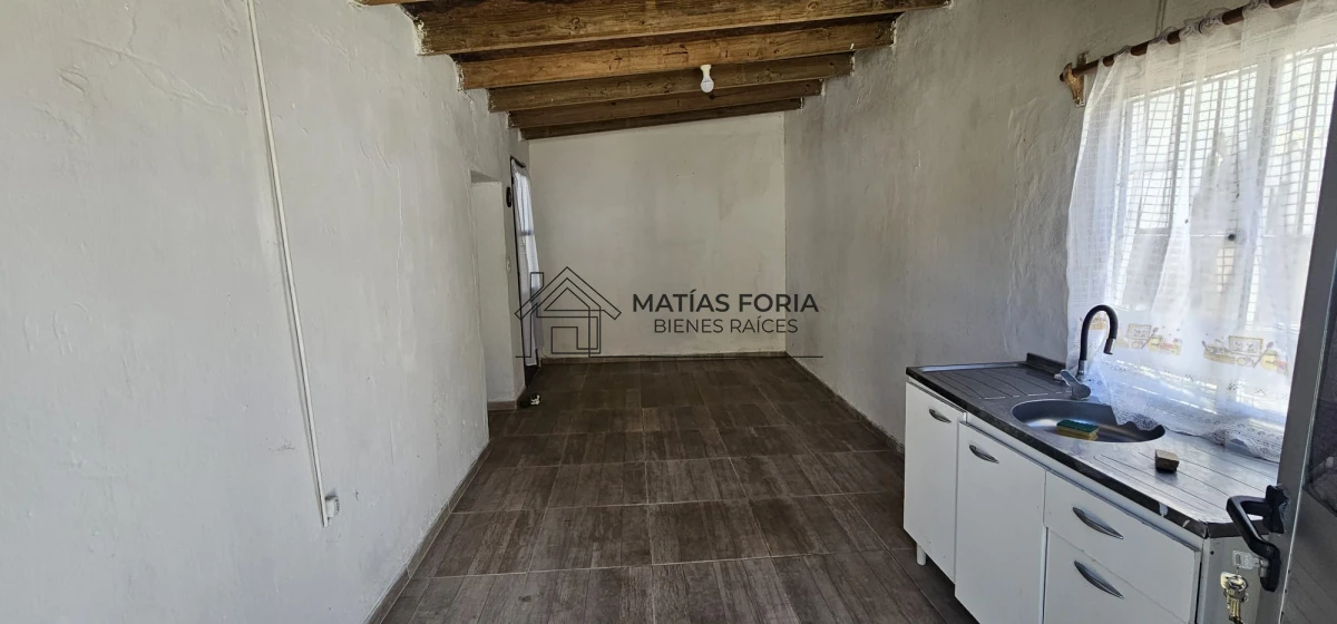 Casa ID.40 - CASA MAS APARTAMENTO EN VENTA BARRIO SARUBBI MALDONADO