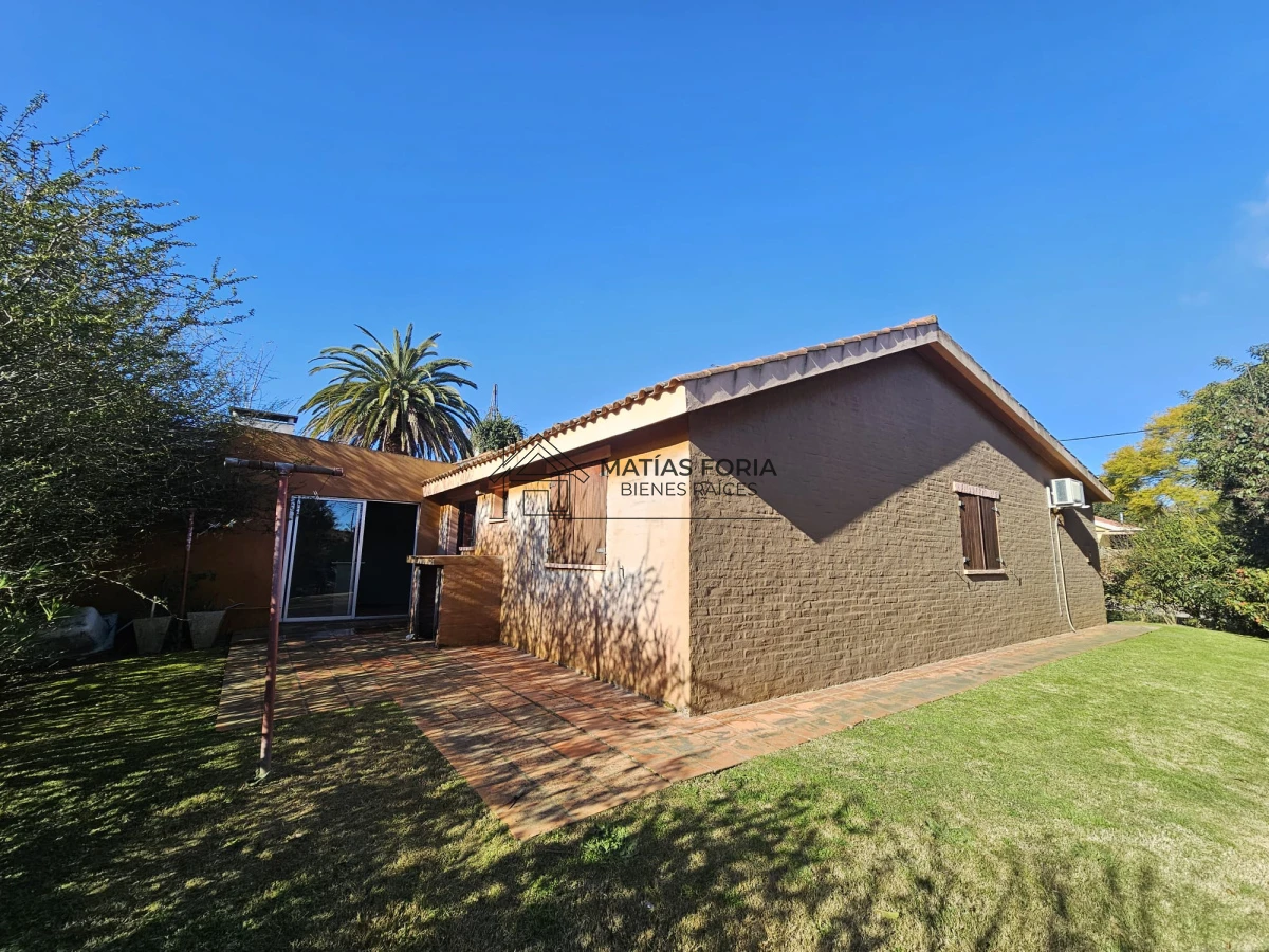 Casa ID.121 - CASA TRES DORMITORIOS EN VENTA - EL CORTIJO