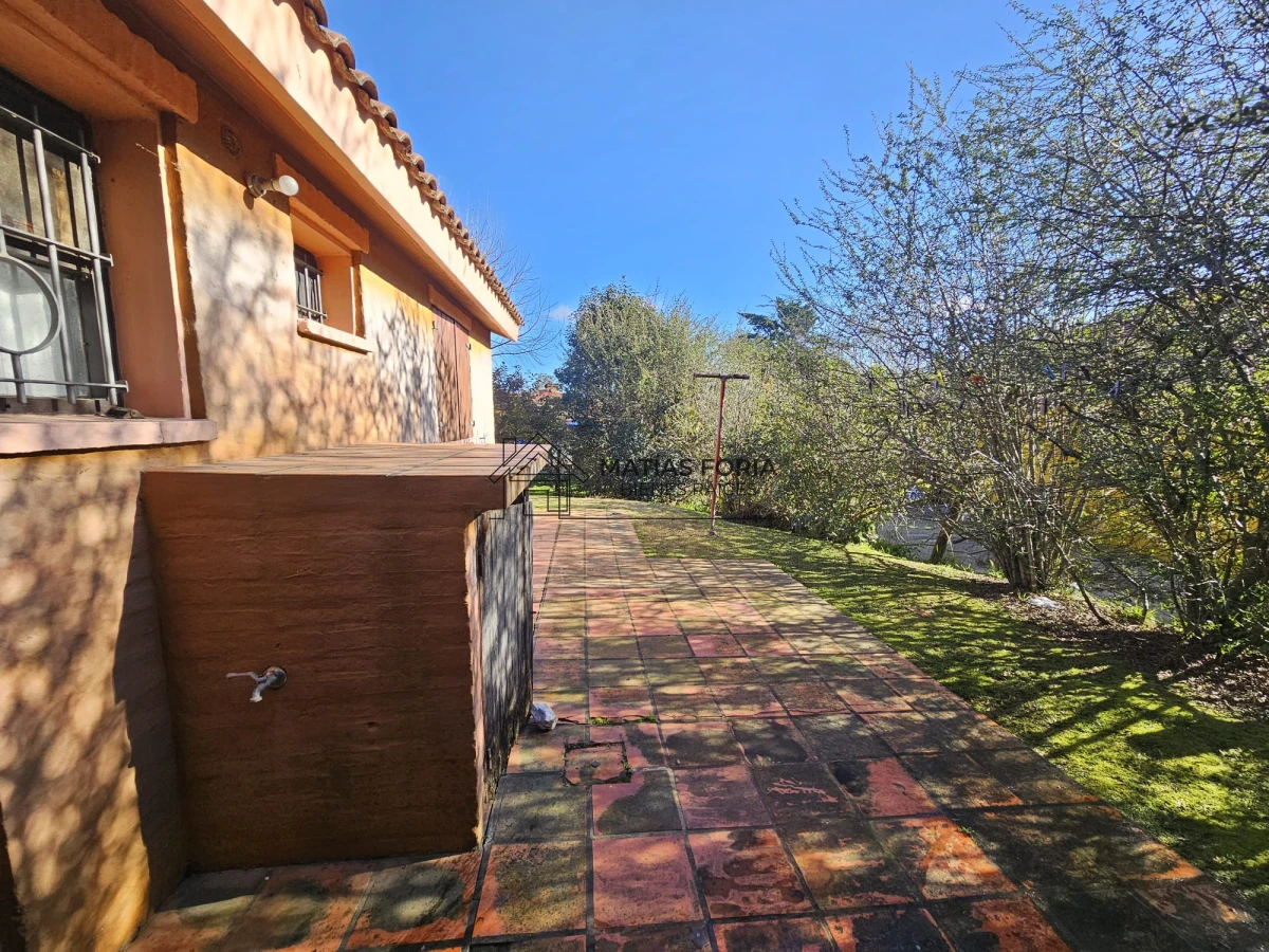 Casa ID.121 - CASA TRES DORMITORIOS EN VENTA - EL CORTIJO
