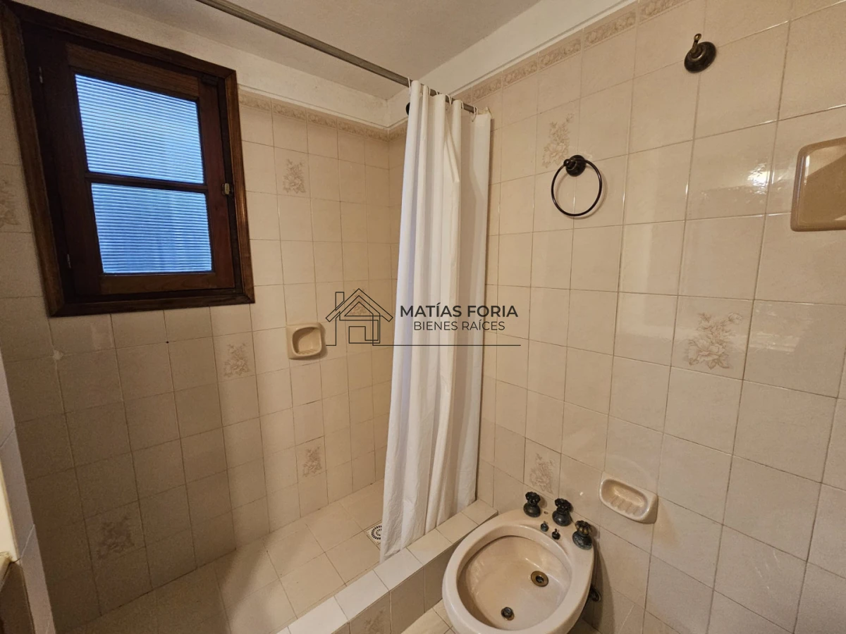 Casa ID.274 - Casa en venta - Playa Mansa, Parada 19 | California Park