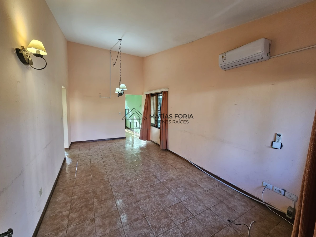 Casa ID.121 - CASA TRES DORMITORIOS EN VENTA - EL CORTIJO
