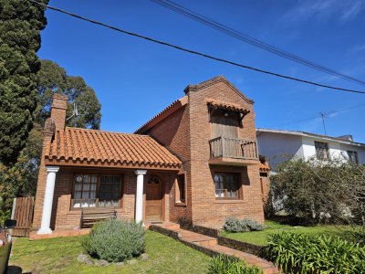 Casa en venta - Playa Mansa, Parada 19 | California Park