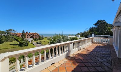 CASA EN PLAYA MANSA
