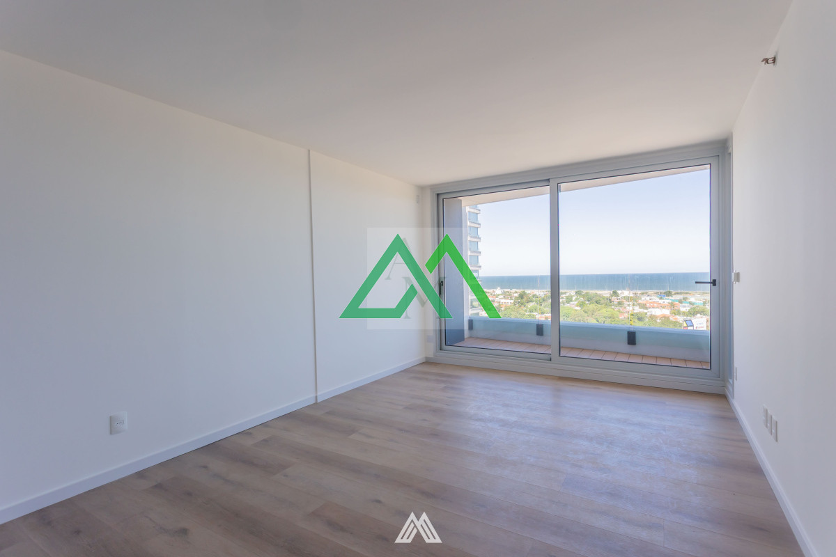 Apartamento ID.50 - Venta de apto 3 dormitorios, doble garaje, gran vista, Carrasco Este