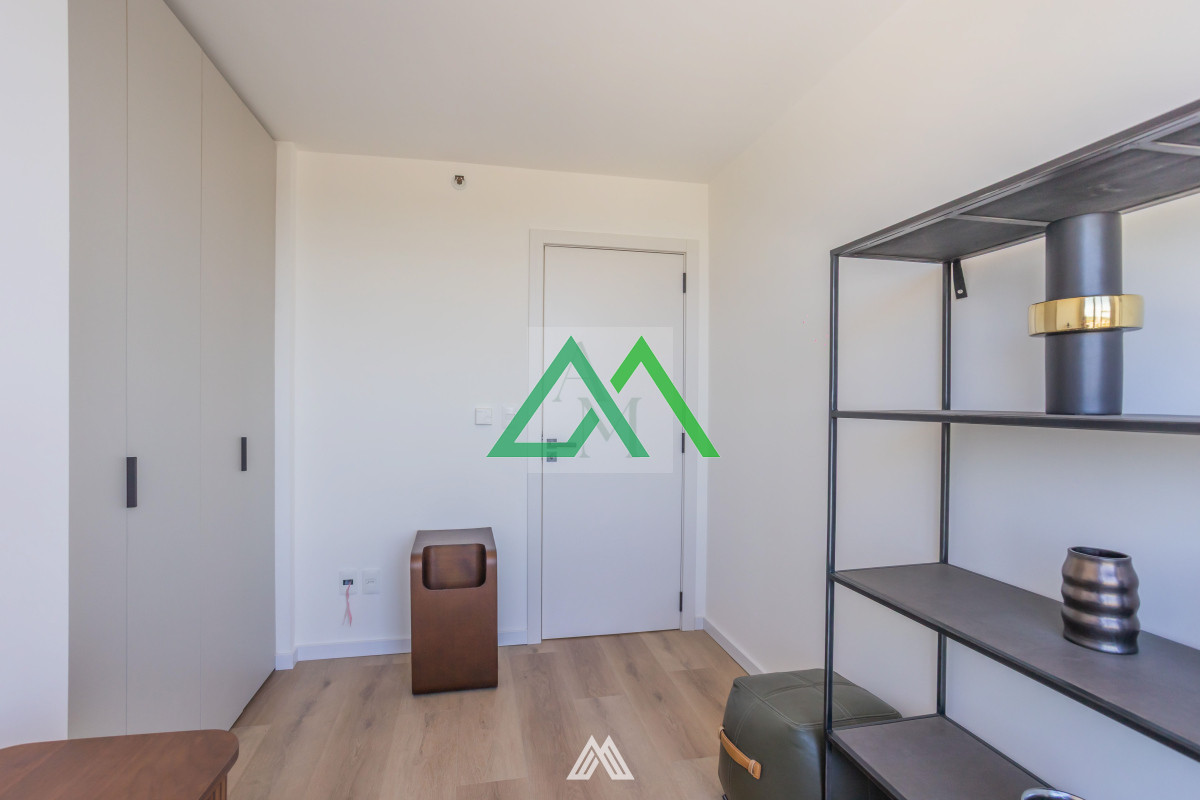Apartamento ID.49 - Venta de apto de 3 dormitorios y doble garaje, en Carrasco Este